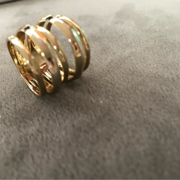 CLOSET CLEAR OUT ! Perfect 14k gold over sterling silver, ring size 6.5 !!! - Picture 7 of 7